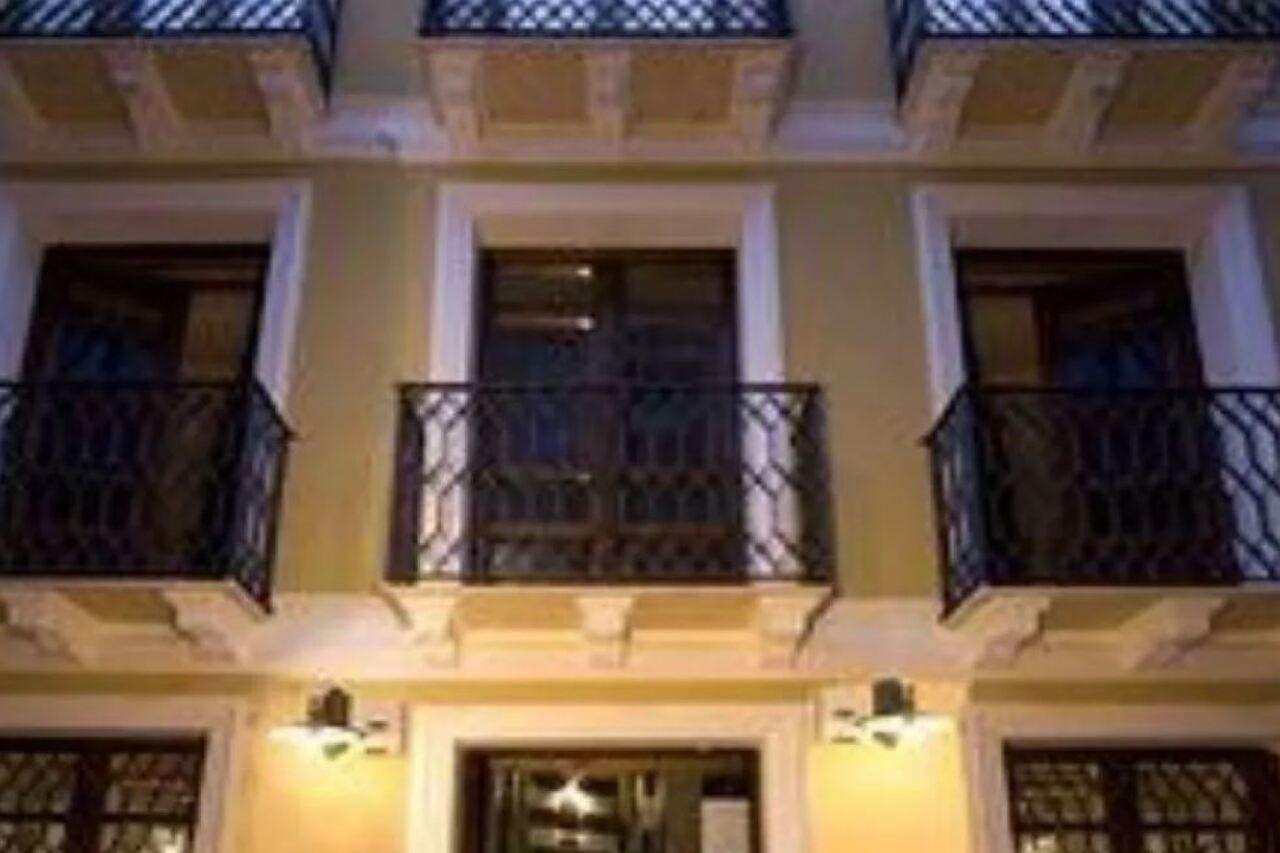 The Place Cagliari Bagian luar foto